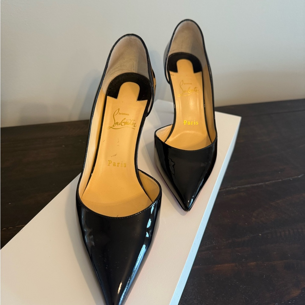 Christian Louboutin 85mm D’Orsay Pumps - Picture 2 of 8